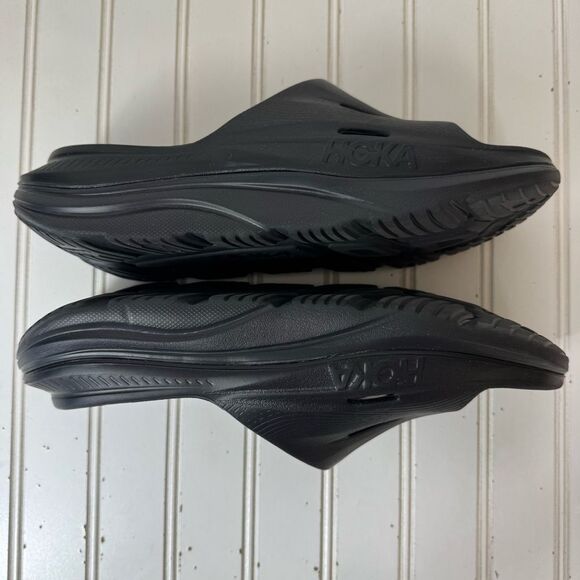 Hoka Black Sandals with Contoured Footbed and Ventilation - Picture 5 of 10